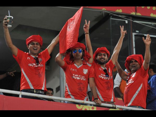 ఐపీఎల్లో వార్నర్ బ్రదర్స్ షో