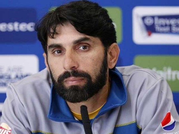 దేశవాళీ క్రికెట్లో కొనసాగుతా