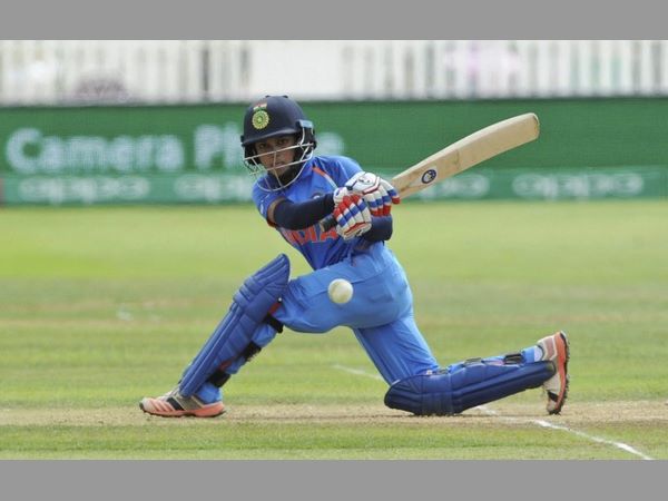ఆదిలోనే భారత్కు ఎదురుదెబ్బ