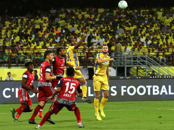 జనవరి 17 , జంషెడ్పూర్ ఎఫ్సీ వర్సెస్ కేరళ బ్లాస్టర్స్, వేదిక: జంషెడ్ పూర్
