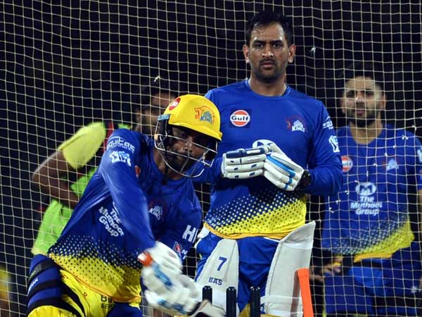 గాయం కారణంగా తొలి మ్యాచ్కి డుప్లెసిస్ దూరం