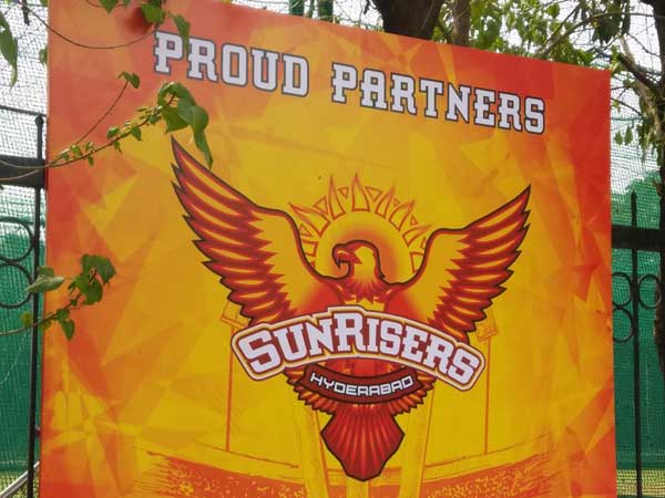 మ్యాచ్ ఉన్న రోజు ట్రాఫిక్ ఆంక్షలు
