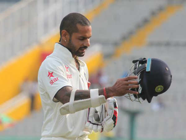 తొలి నాటి నుంచే బ్యాట్స్మెన్ తడబడుతున్నా