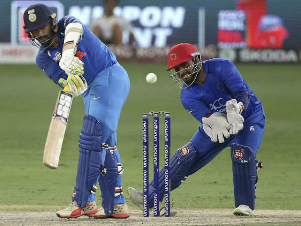 మరోసారి దినేశ్ కార్తీక్ను ఇలానే