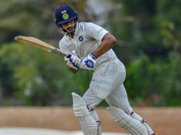 రెండు మార్పులతో బరిలోకి దిగిన టీమిండియా