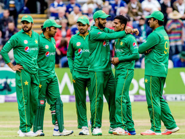 హాంకాంగ్తో జరిగే తొలి మ్యాచ్లోనే పాక్