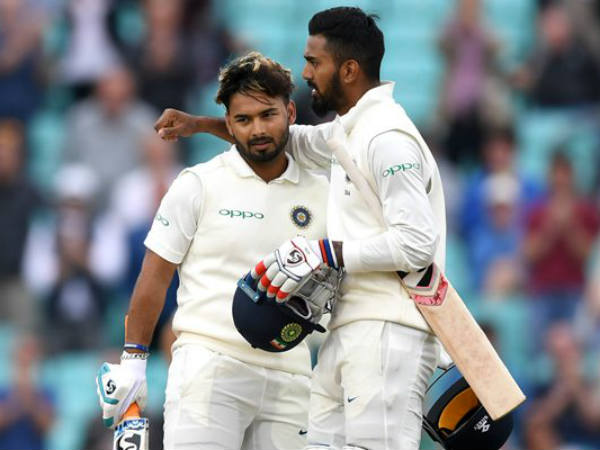 11 ఏళ్ల క్రితం ధోని నెలకొల్పిన రికార్డు బద్దలు