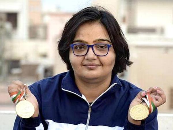 ఏక్తా జీవితంలో ఏదో తెలియని వెలితి