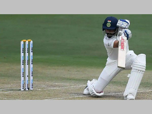 మిస్బావుల్ హక్ను అధిగమించిన విరాట్ కోహ్లీ