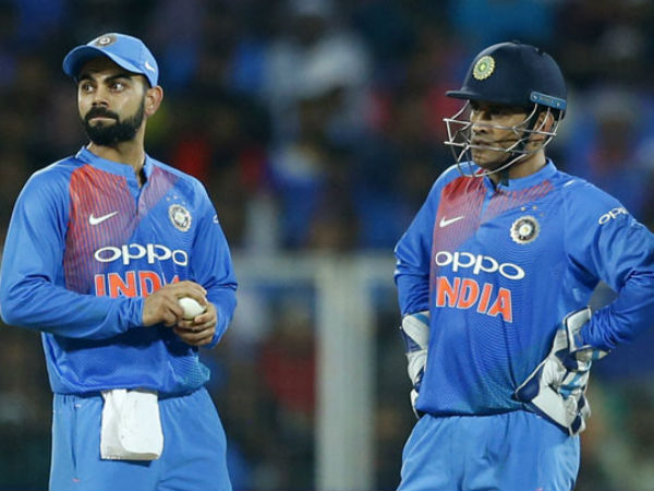 మ్యాచ్కు ఒకరోజు ముందే 12 మందితో జట్టు ప్రకటన