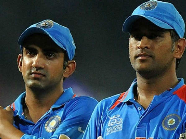 స్టార్ క్యాంపైనర్లుగా నియమించుకోవాలని