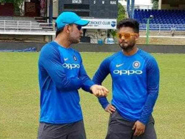 మూడు వన్డేల్లోనూ సంయుక్తంగా విఫలమైన ధోనీ, పంత్