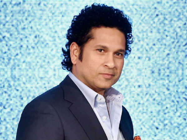 సచిన్ నిజంగా బ్యాటు పట్టుకుని