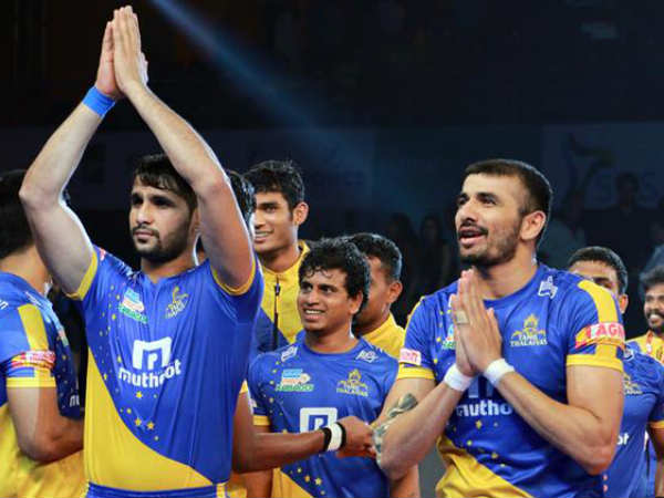 ఆరంభం నుంచి తలైవాస్దే దూకుడు