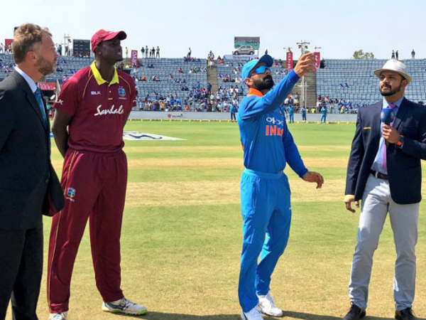 బ్రబౌర్న్ స్టేడియంలో ప్రారంభమైన 4వ వన్డే