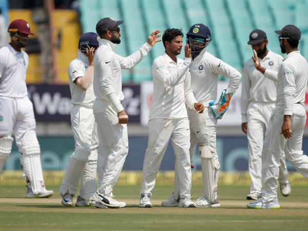 శనివారం 94/6 ఓవర్నైట్ స్కోరుతో