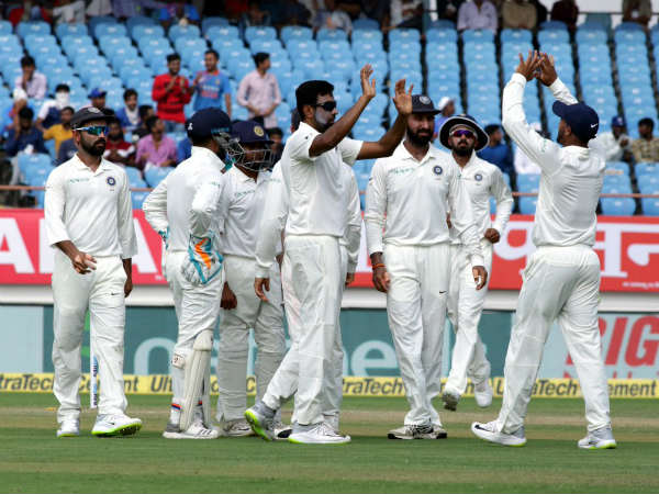 649/9 వద్ద డిక్లేర్ తొలి ఇన్నింగ్స్ను డిక్లేర్ చేసిన భారత్