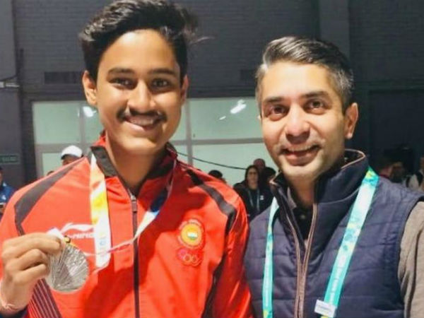 రజతం నెగ్గిన తుషార్ మానె