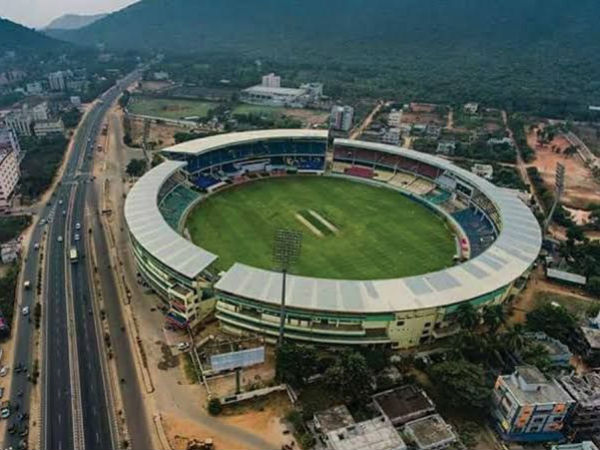 విశాఖ పిచ్ బ్యాటింగ్కు అనుకూలం