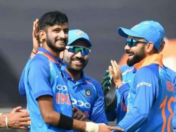 ఆసీస్ గడ్డపైన ఇరు జట్లు ఆరు టీ20లు ఆడగా