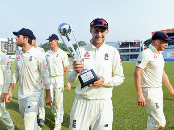 రెండు బంతుల్ని మాత్రమే అంపైర్లు నోబాల్గా