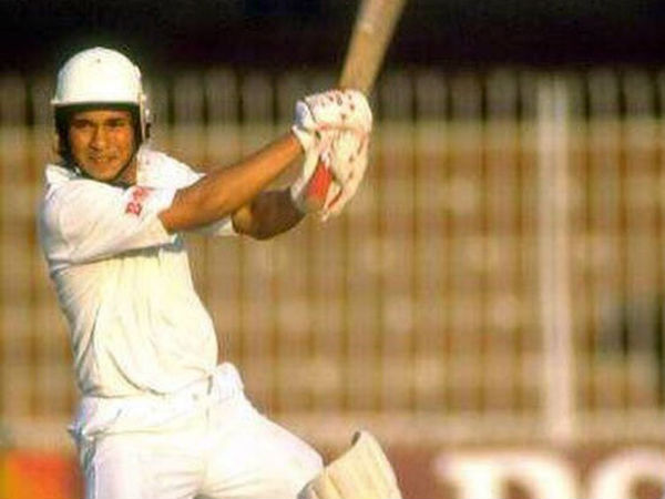 వన్డే, టెస్టు ఫార్మాట్లలో కలిపి 100సెంచరీలు