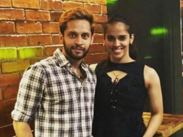 ఎవరితో సన్నిహితంగా ఉంటున్నానో వారే