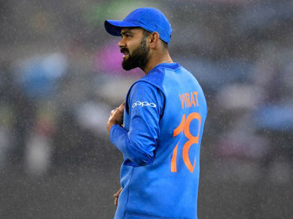 మ్యాచ్కి వర్షం అడ్డంకిగా
