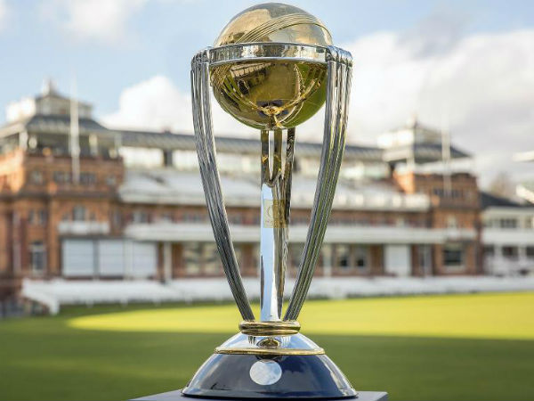 ప్రపంచ కప్, యాషెస్ సిరీస్లకు దూరంగా కాకూడదనే