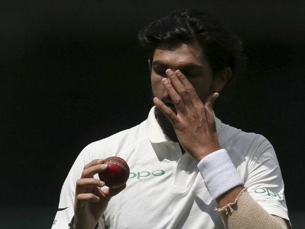 బౌలింగ్ కాంబినేషన్