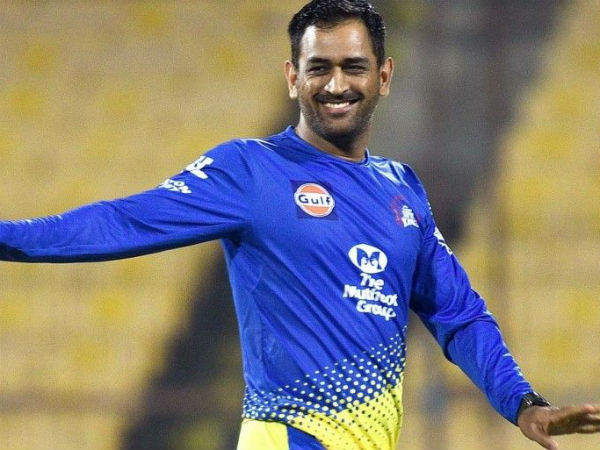 చెన్నైకు మూడో టైటిల్ అందించిన ధోనీ