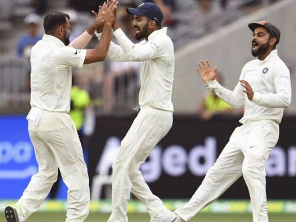 ఆరు వికెట్లు తీసిన షమీ