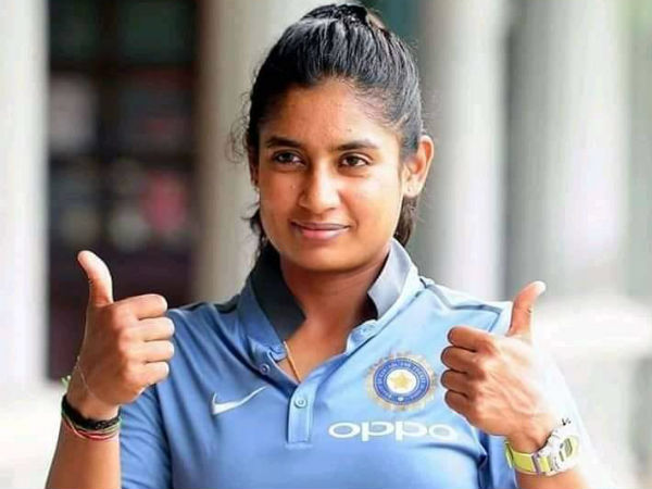 15 మందితో కూడిన కుటుంబం