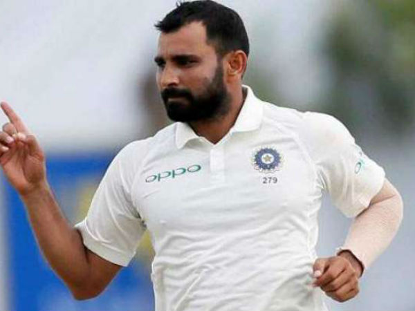 విదేశాల్లో 40కిపైగా వికెట్లు తీసినట్లుగా