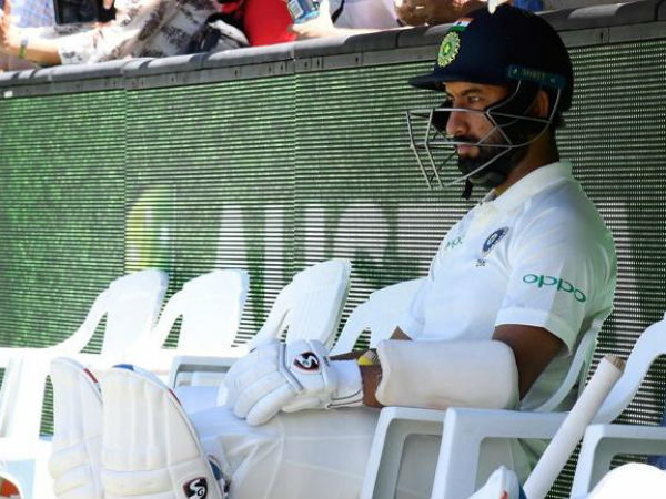 తొలి ఇన్నింగ్స్లో సెంచరీ చేసిన పుజారా