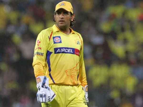 కోహ్లీ వ్యాఖ్యలతో విభేధించిన ధోని