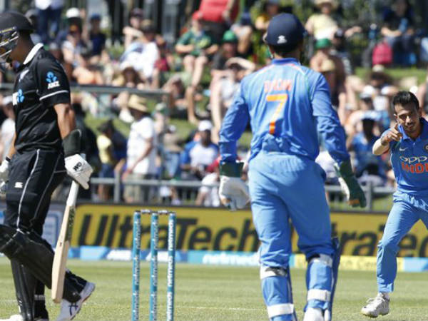ఐదు ఓవర్లలోపే