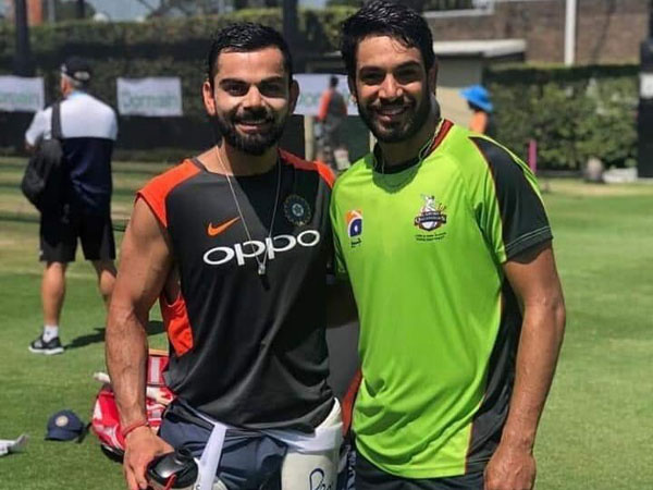 వీరిద్దరి బౌలింగ్ను ఎదుర్కొన్న కోహ్లీ బౌలింగ్