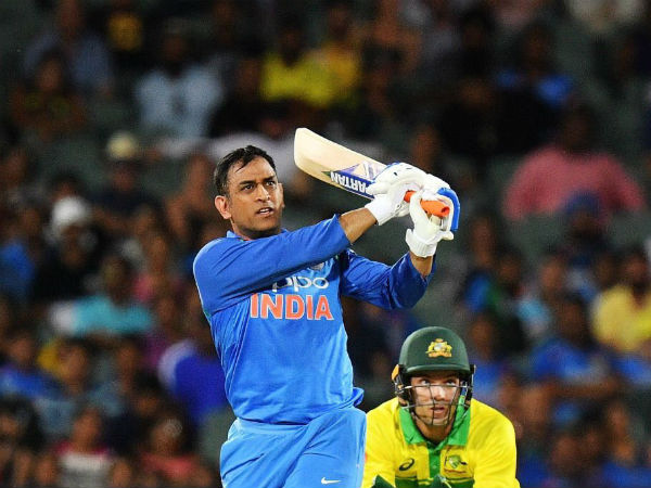 ధోని ఫినిషింగ్ టచ్తో