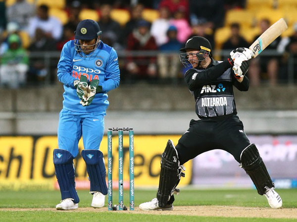 అభిమానిని క్షేమంగా
