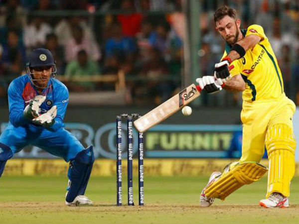 మ్యాక్స్వెల్ ఇన్నింగ్స్ గురించి చెప్పాలి