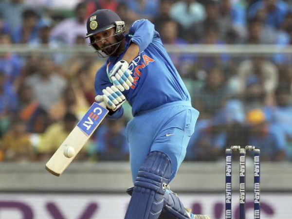 టీ20ల్లో అత్యధిక సిక్సర్లు బాదిన క్రికెటర్గా