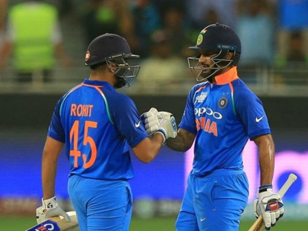 స్పిన్నర్లను రోహిత్, ధావన్ ఆడుకుంటారు