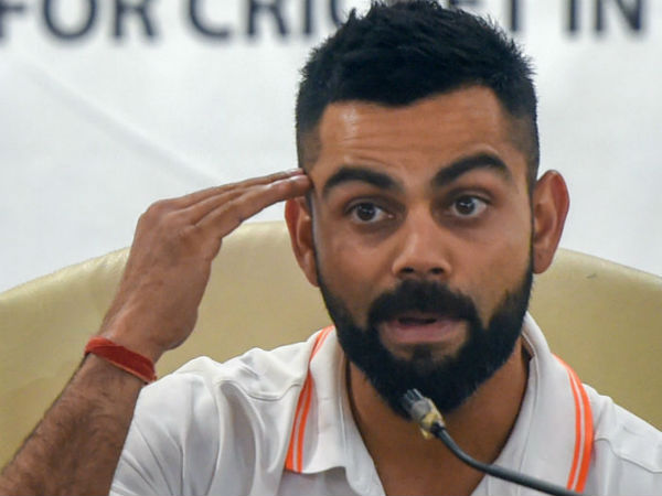 కోహ్లీ ఫౌండేషన్ ద్వారా ప్రతి ఏటా అవార్డులు
