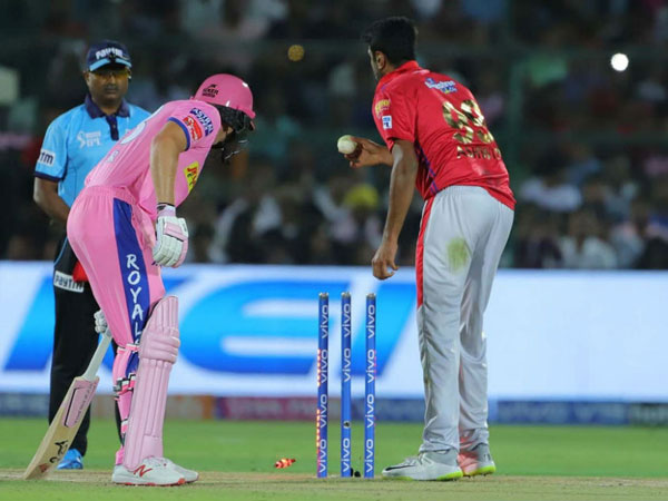 జోస్ బట్లర్ని ‘మన్కడింగ్' ఔట్ చేసిన అశ్విన్