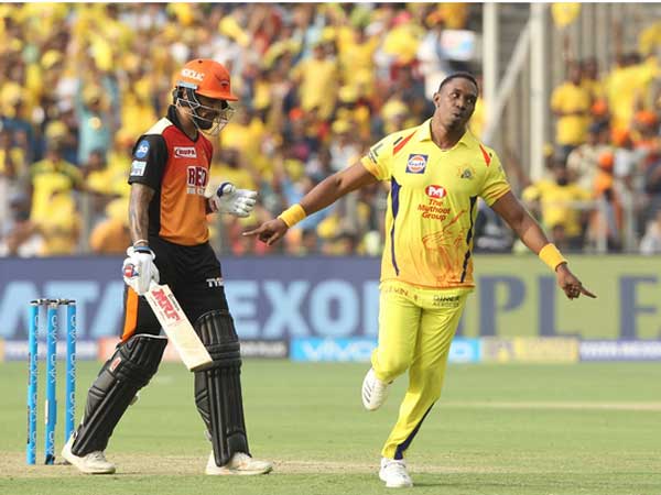 అత్యధిక వికెట్లు తీసిన క్రికెటర్గా బ్రావో