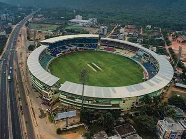 ప్రత్యామ్నాయ వేదికగా వైజాగ్
