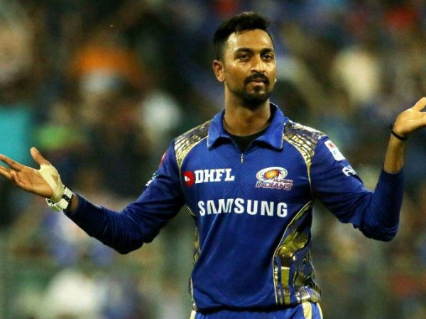 బౌలింగ్ను మధ్యలోనే ఆపి ధోనికి వార్నింగ్