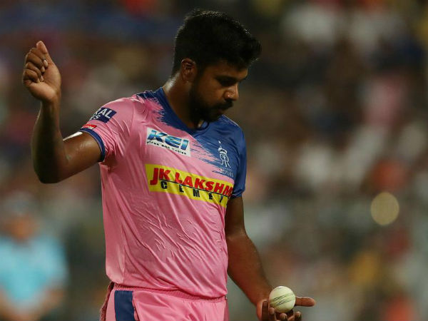 వరుణ్ ఆరోన్దే కీలకపాత్ర