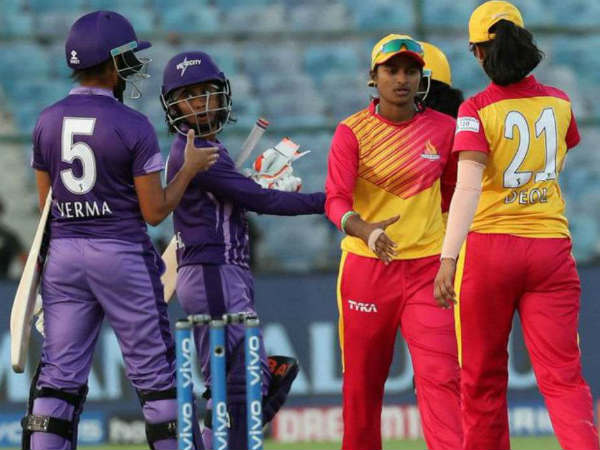 ట్రయల్ బ్లేజర్స్ ఔట్: